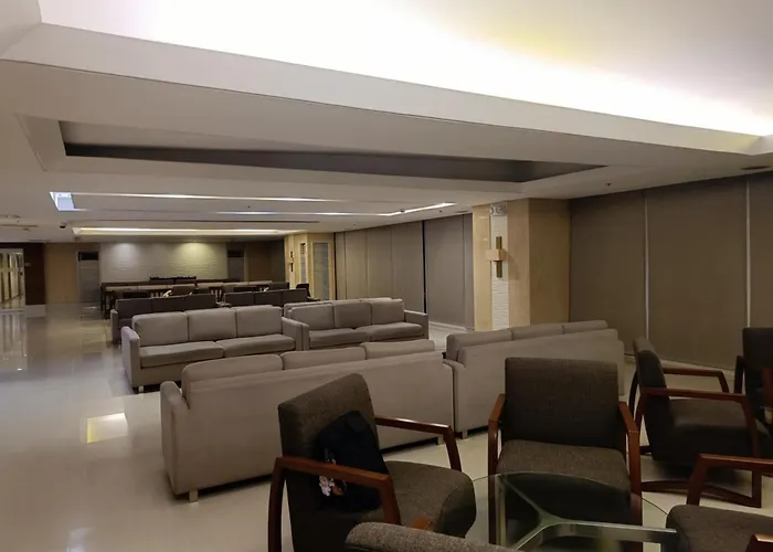 Affordable Staycation In Pasay-breeze Apartamento Manila